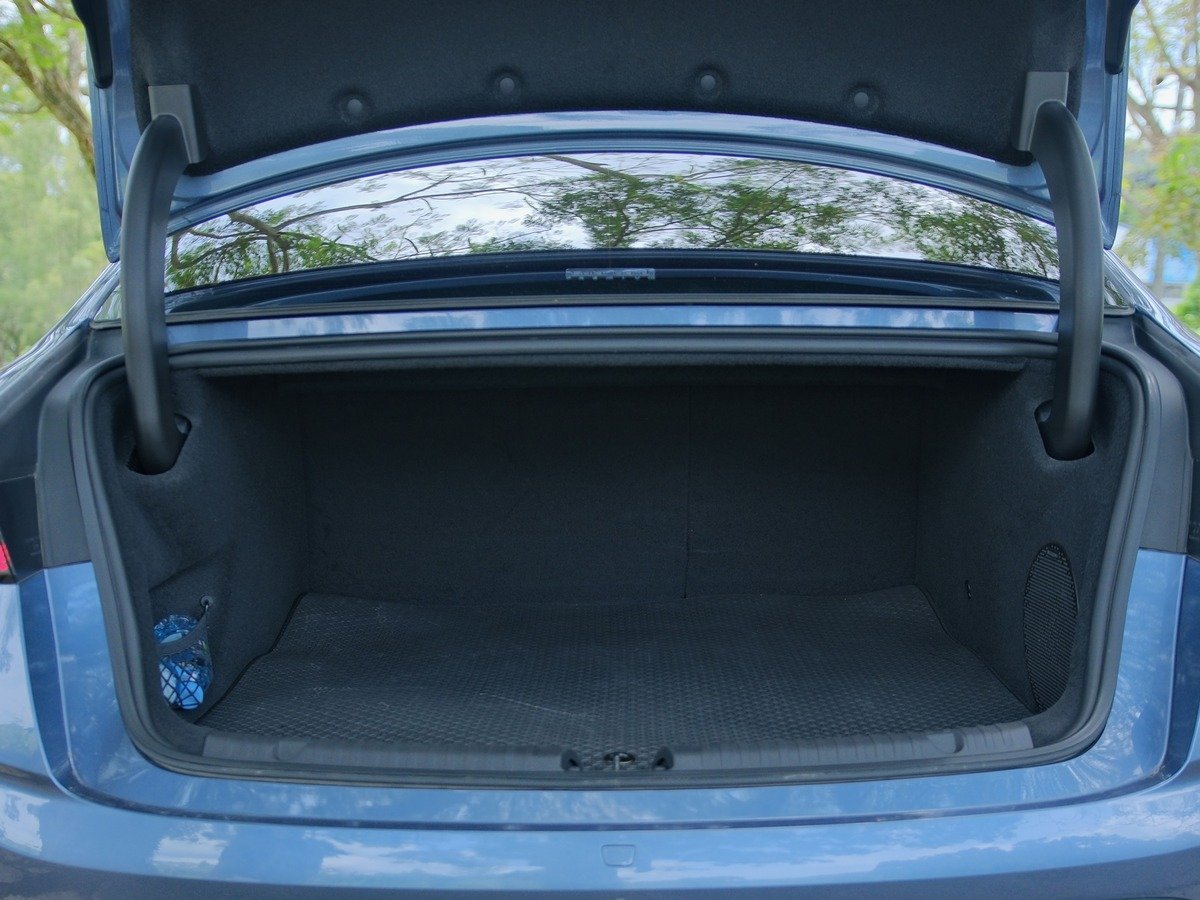 BYD Seal Premium 9